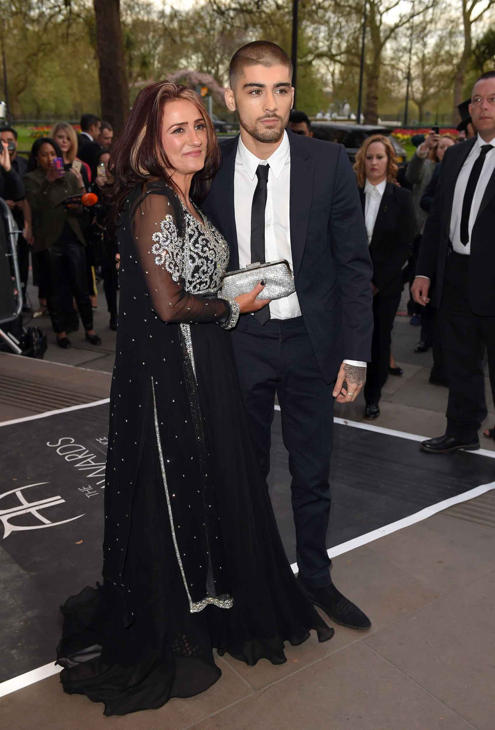 083.jpg