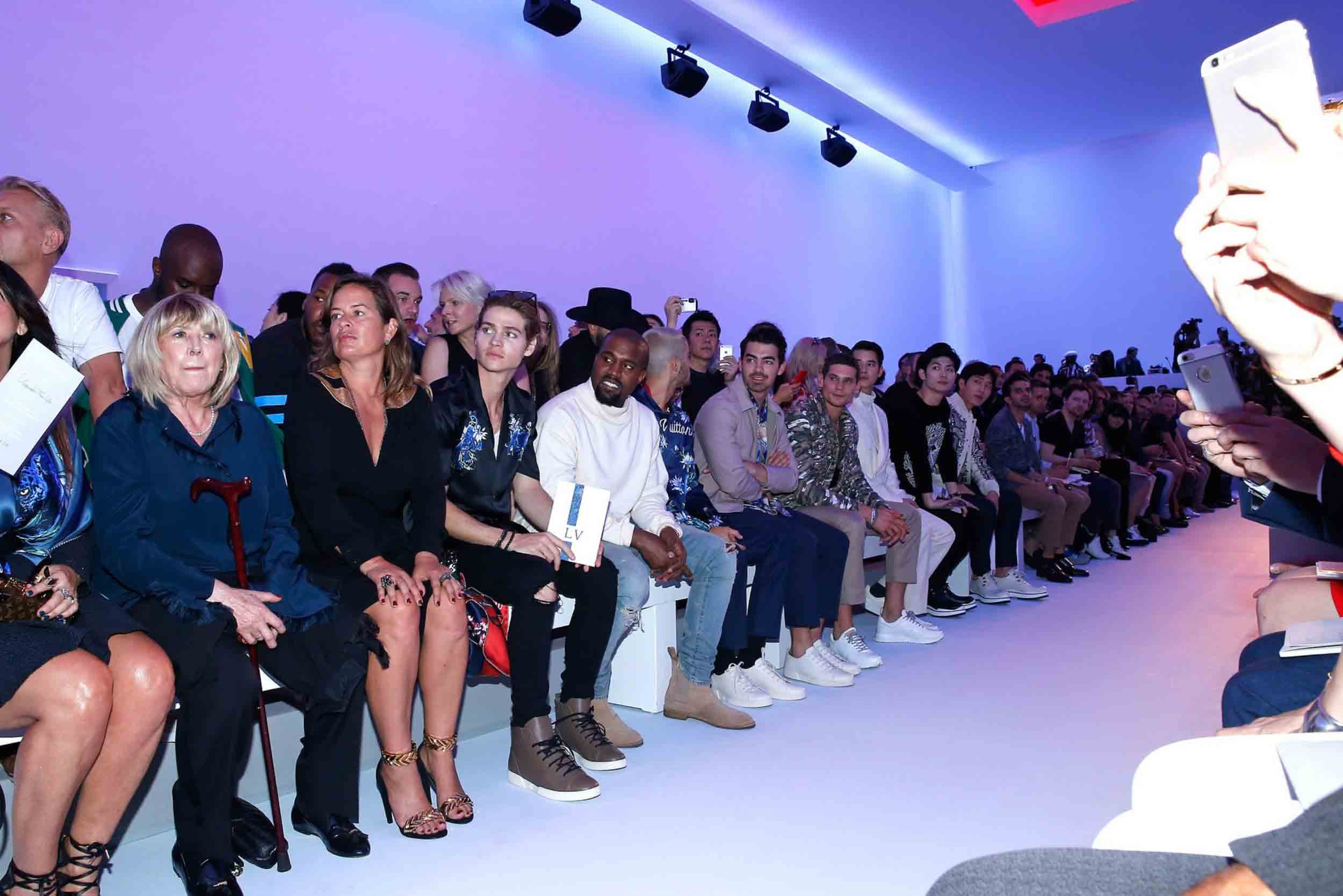 029.jpg