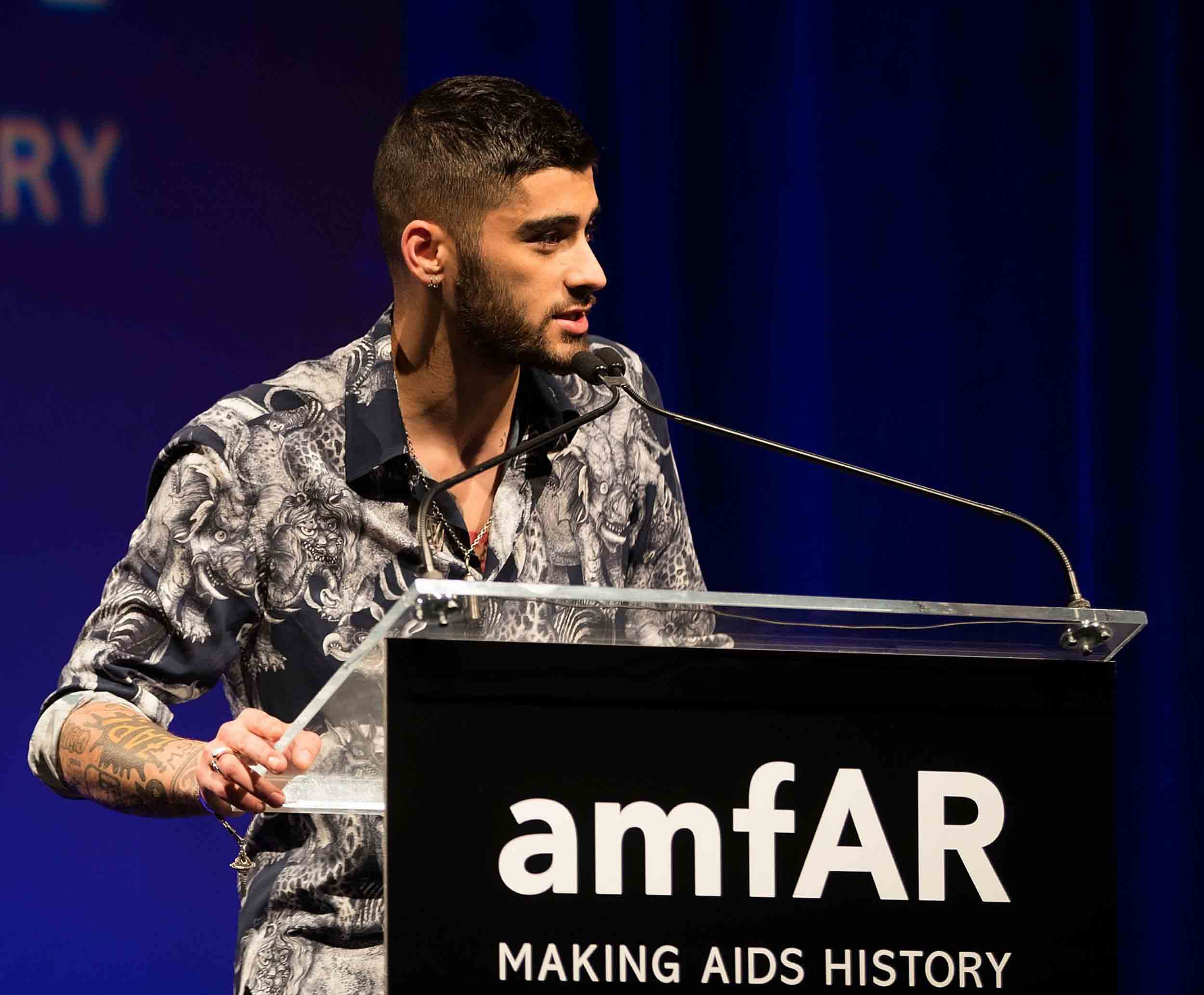 047.jpg